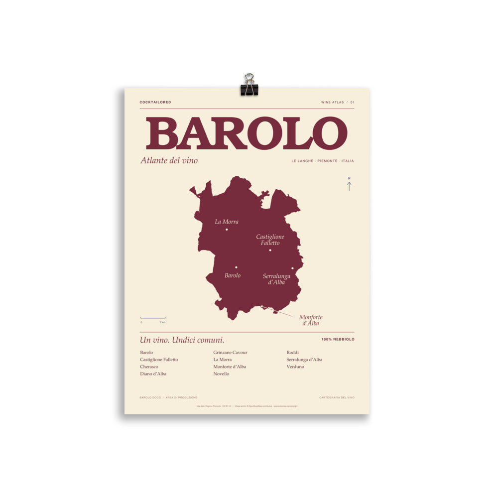 Barolo DOCG wijnkaartposter in bordeauxrood en crème met Italiaanse typografie en dorpsnamen, 30 × 40 cm