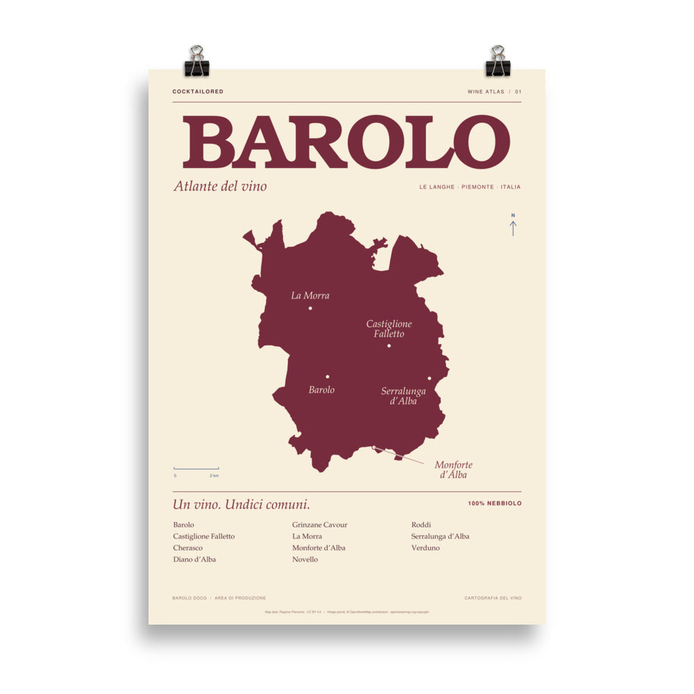 Barolo DOCG wijnkaartposter in bordeauxrood en crème met Italiaanse typografie en dorpsnamen, 50 × 70 cm